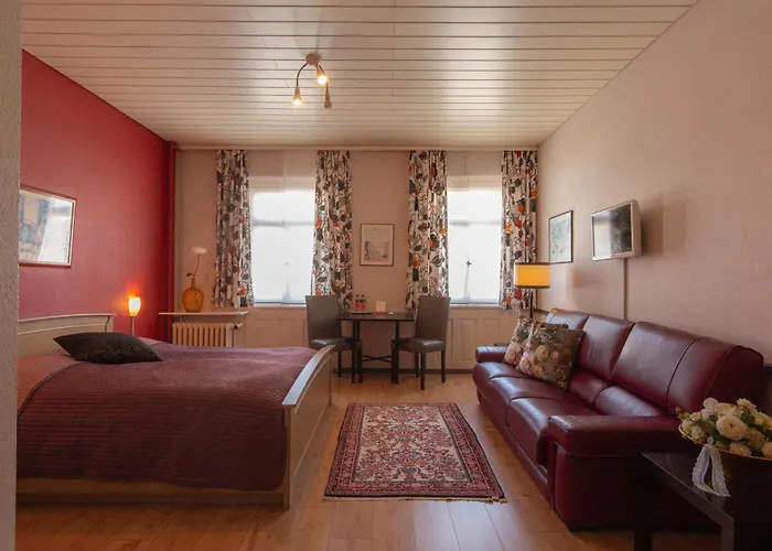 克朗餐厅酒店 酒店